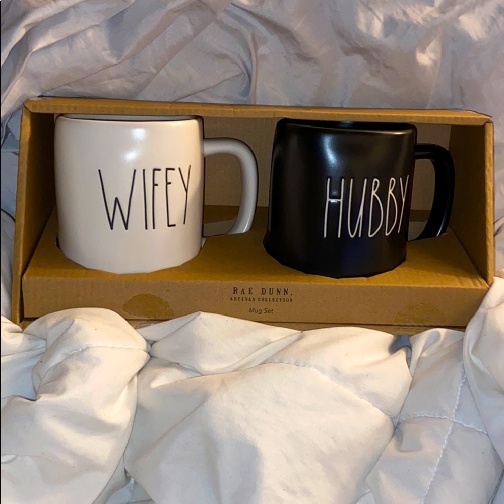 NWT RAE DUNN MUG SET